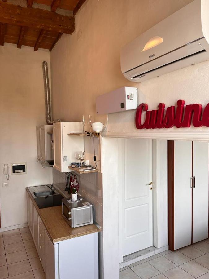 Ferienwohnung Sunset 39 Livorno Exterior foto